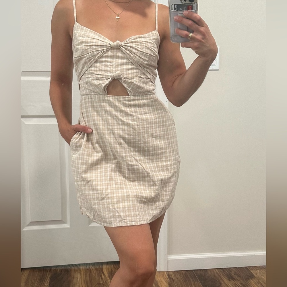 Abercrombie & Fitch Tan Checkered Mini Dress